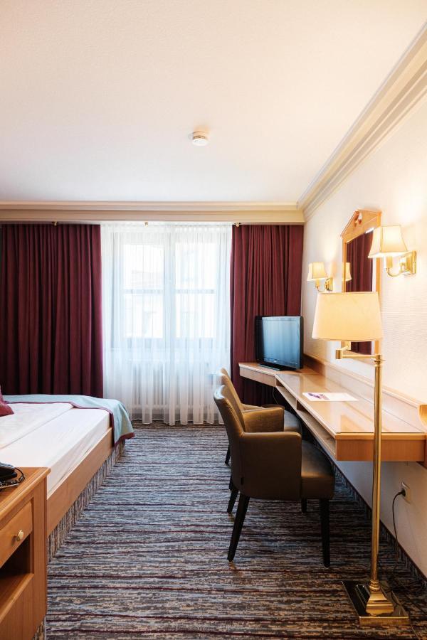 Hotel Pelikan Schwäbisch Gmünd Kültér fotó