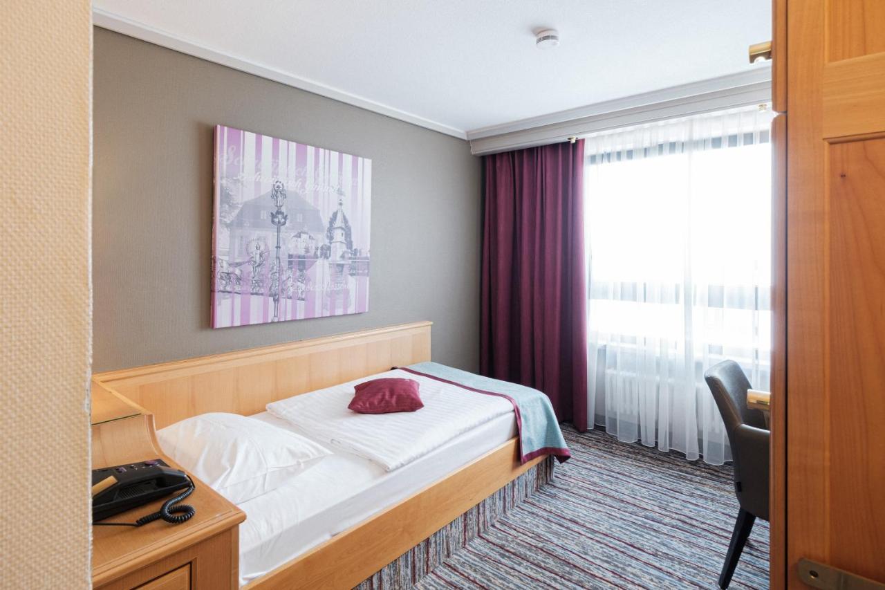 Hotel Pelikan Schwäbisch Gmünd Kültér fotó