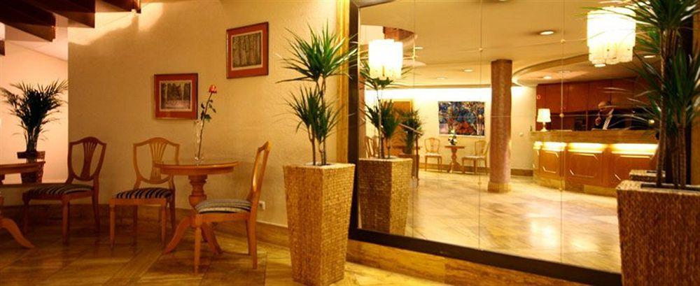 Hotel Pelikan Schwäbisch Gmünd Kültér fotó