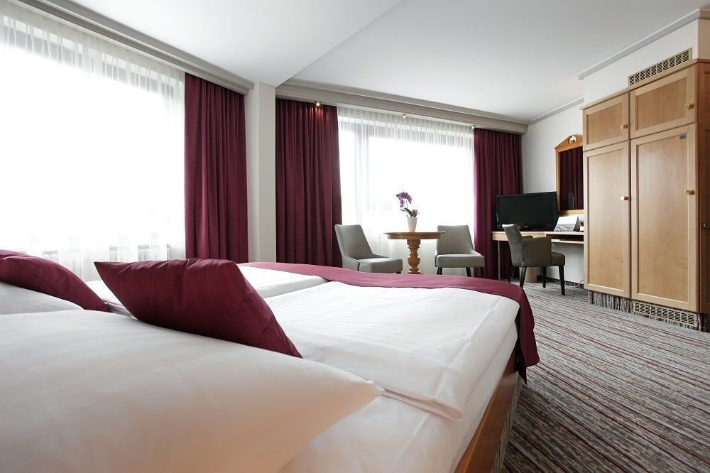 Hotel Pelikan Schwäbisch Gmünd Kültér fotó